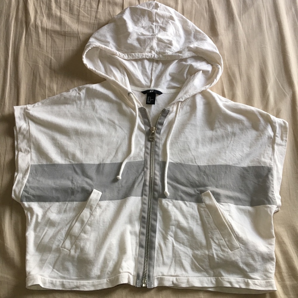 Small zip top